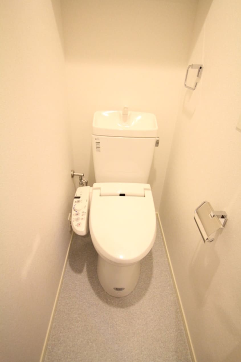 トイレ ノルデンハイム江坂Ⅱ