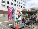 セブンイレブン(コンビニ)まで350m サニーレジデンス茨木