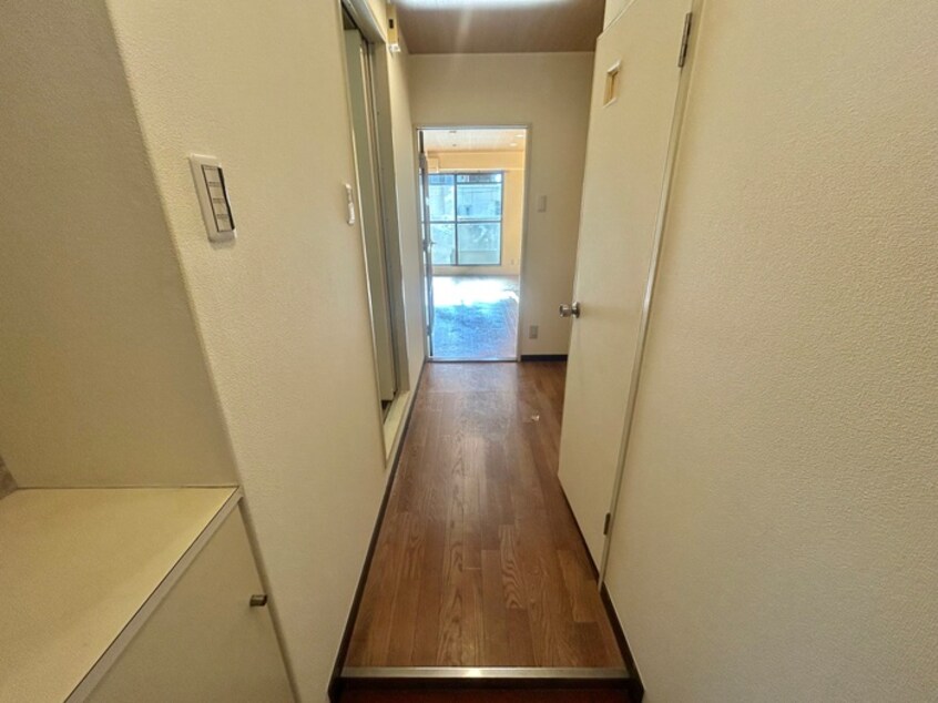 廊下 淡路駅前ビル