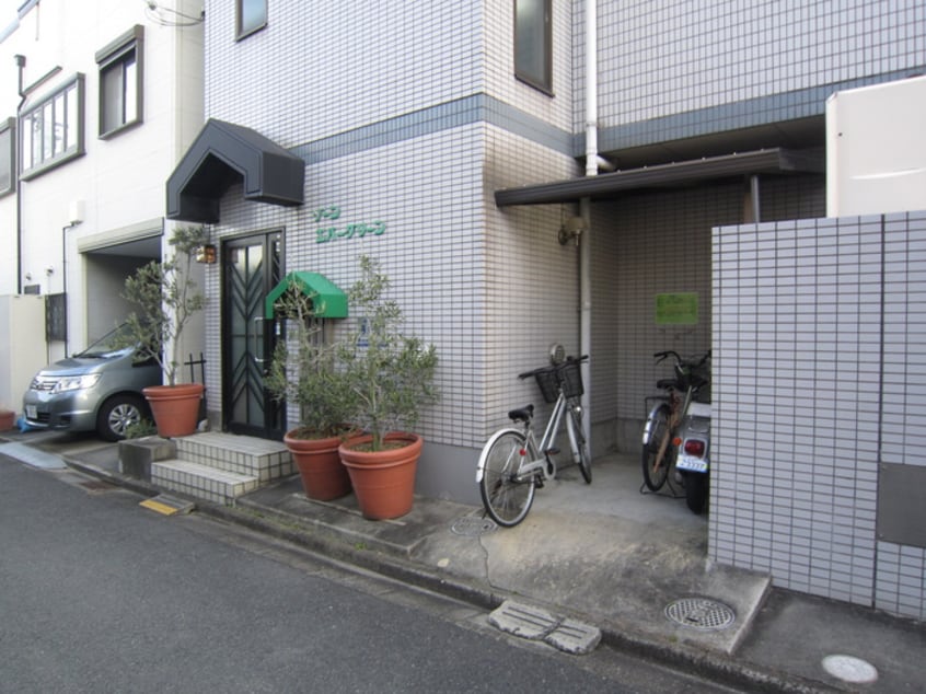 エントランス部分 ゾーンエバーグリーン