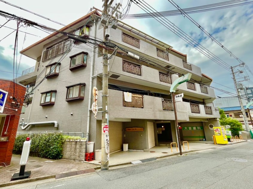 外観写真 アンリハイツ