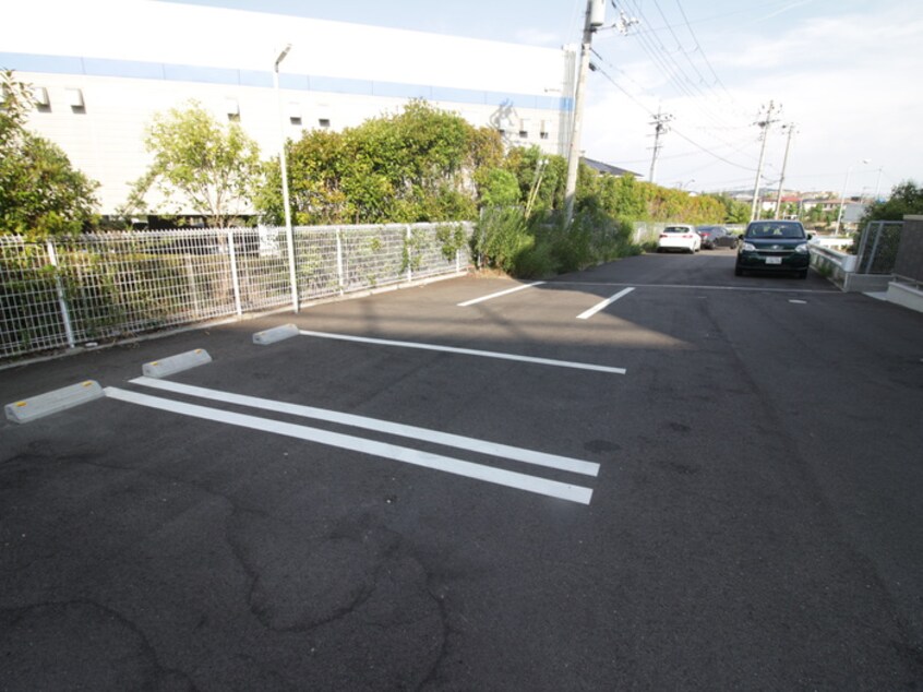 駐車場 クローバー富士１号館