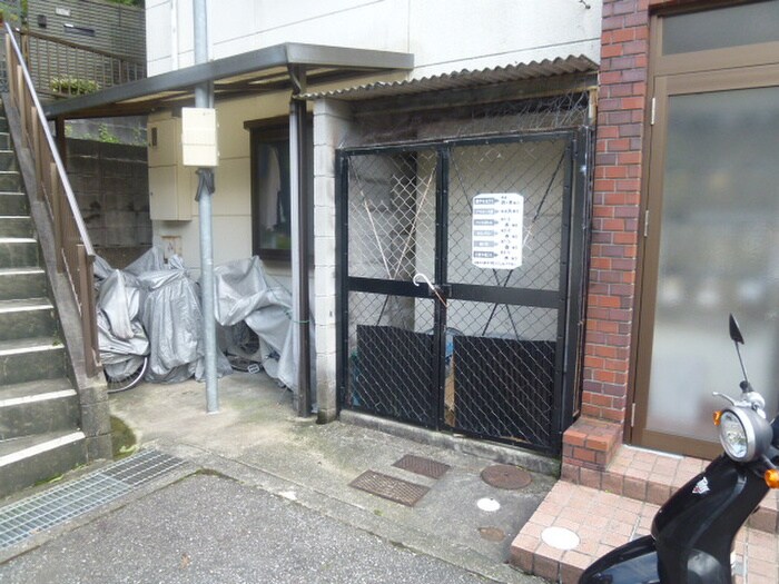 エイブル ウッドストック マンション 兵庫県宝塚市切畑字長尾山５丁目 阪急宝塚線 雲雀丘花屋敷駅の賃貸情報 賃貸 賃貸マンション アパート 住宅情報のエイブル 兵庫県宝塚市切畑字長尾山５丁目の ウッドストックマンション賃貸情報