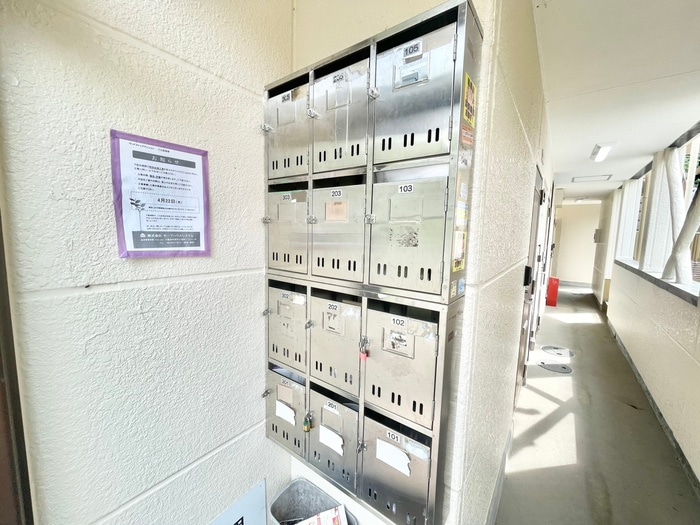 エントランス部分 ウッドストックマンション