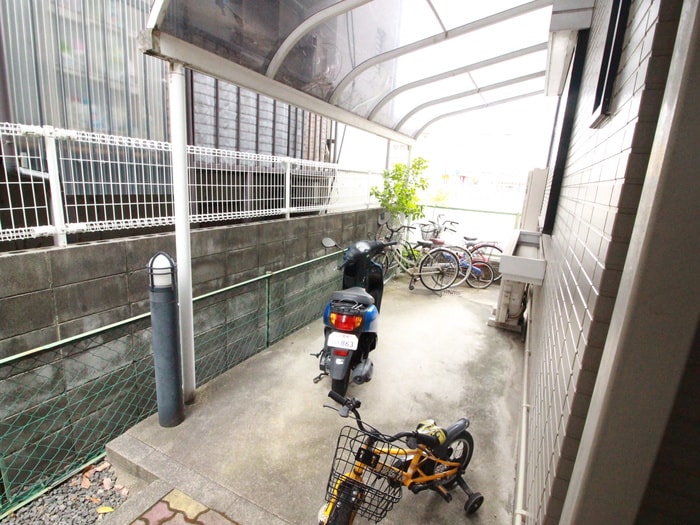 駐輪場 エスト北陽