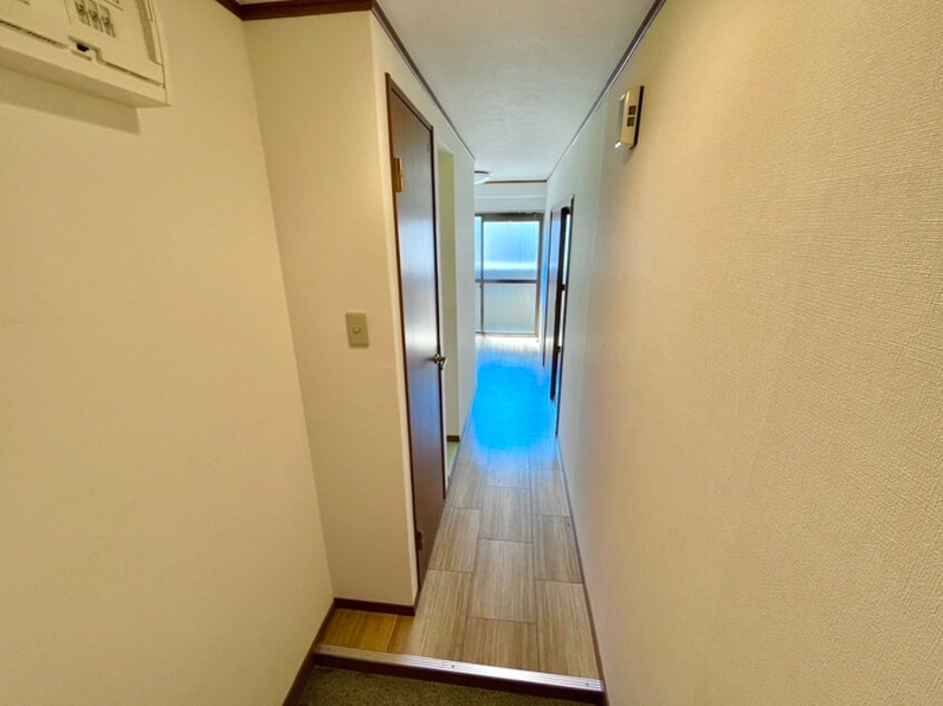 廊下 田伏マンション