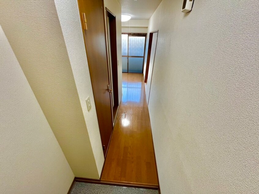 廊下 田伏マンション