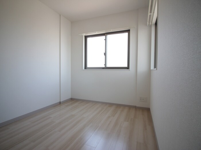 居室 カサベルデ桂川