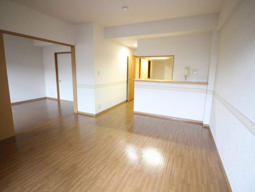 居室 グランドゥ－ル光明池