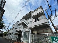 シティハイツ総持寺２号館