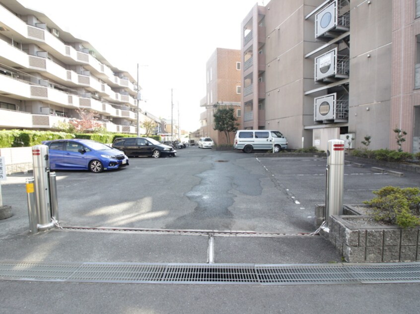 駐車場 サングランデ１St