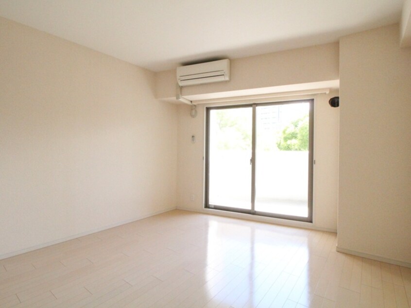 居室 メゾンアイリス