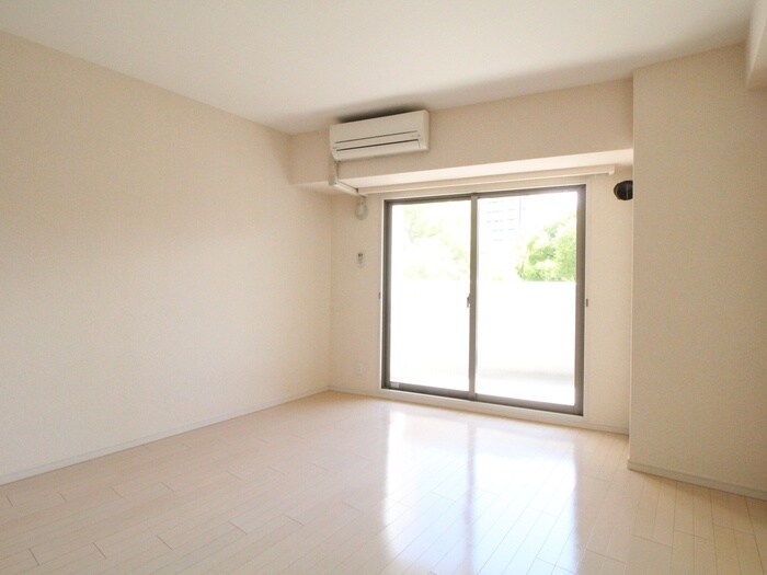 居室 メゾンアイリス