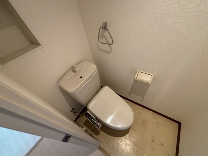 トイレ メゾンアイリス