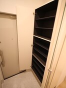 靴箱 レジデンス酉島