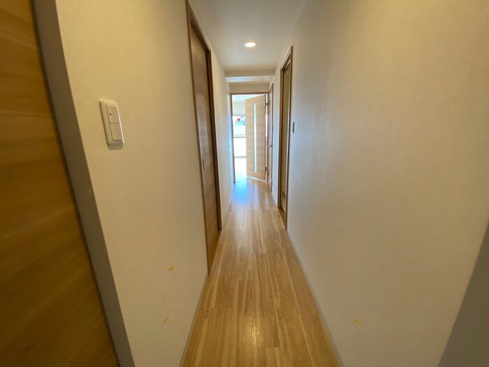 廊下 コンフォート上笠