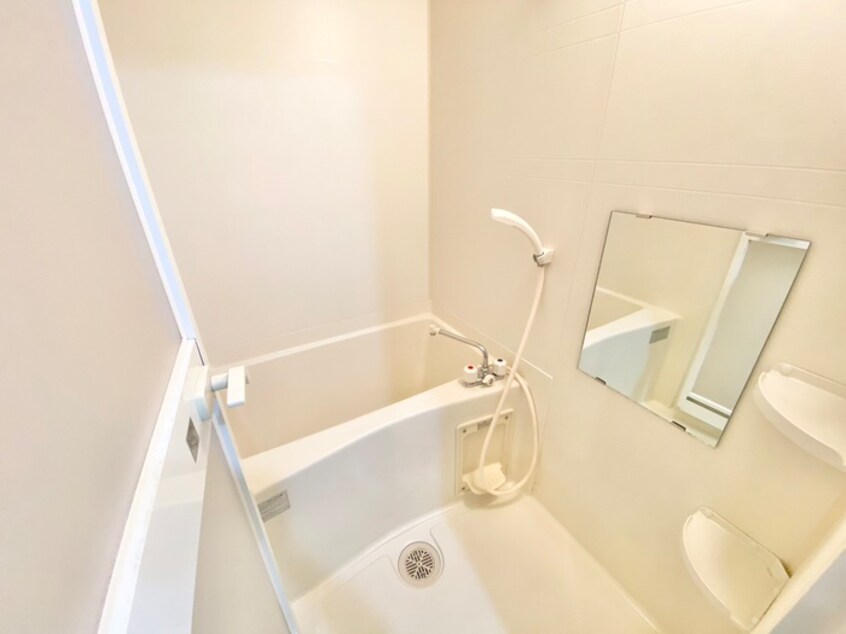 バス／シャワールーム等 ドミ－ル・アオイ