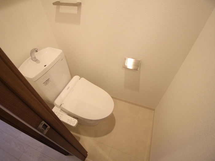 トイレ GARNETMILLENNIUMKYOTO九条烏丸