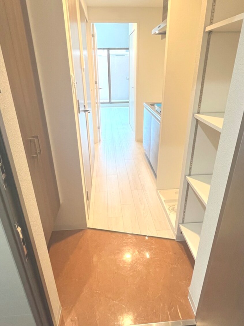 廊下 Luxe東三国West