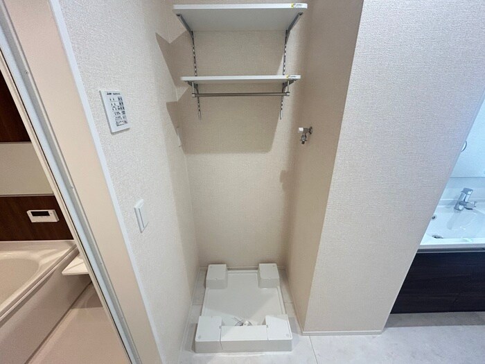 洗濯機置場 アイル京都八条