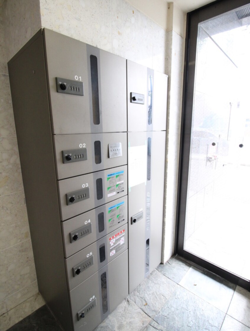 建物設備 セントポ－リア西大路七条
