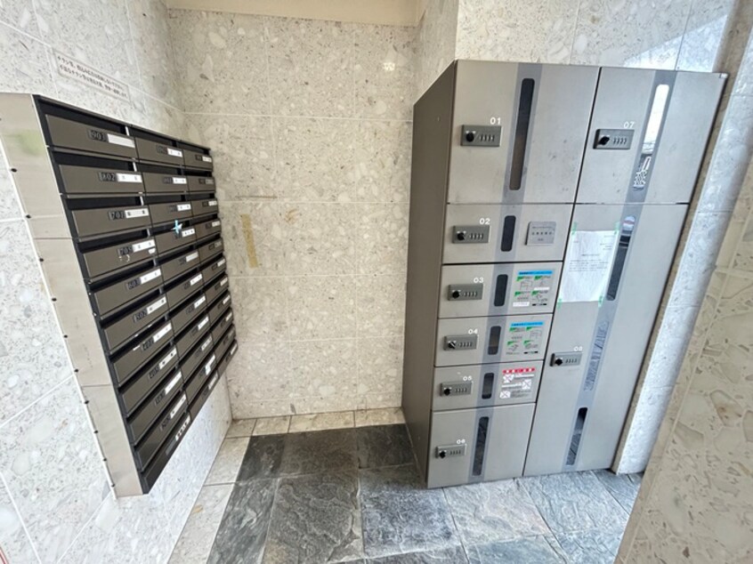 建物設備 セントポ－リア西大路七条