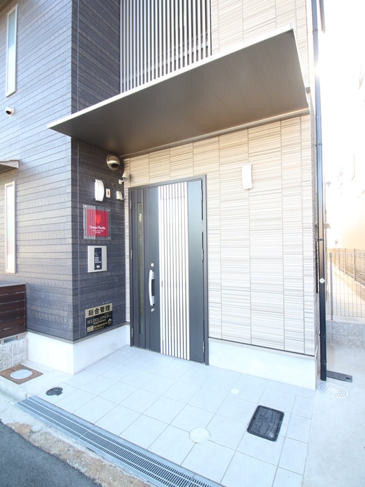 エントランス部分 ｸﾞﾗﾝﾊﾟｼﾌｨｯｸﾊﾟｲﾝｽｸｴｱ