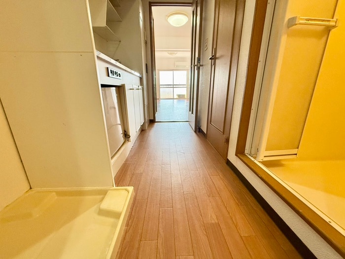 廊下 ノーブルハイム魚住