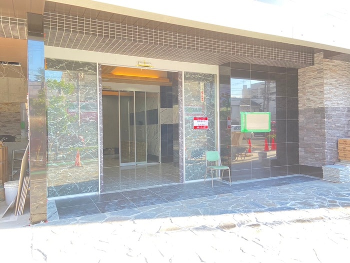 エントランス部分 パラゴン勝山通り