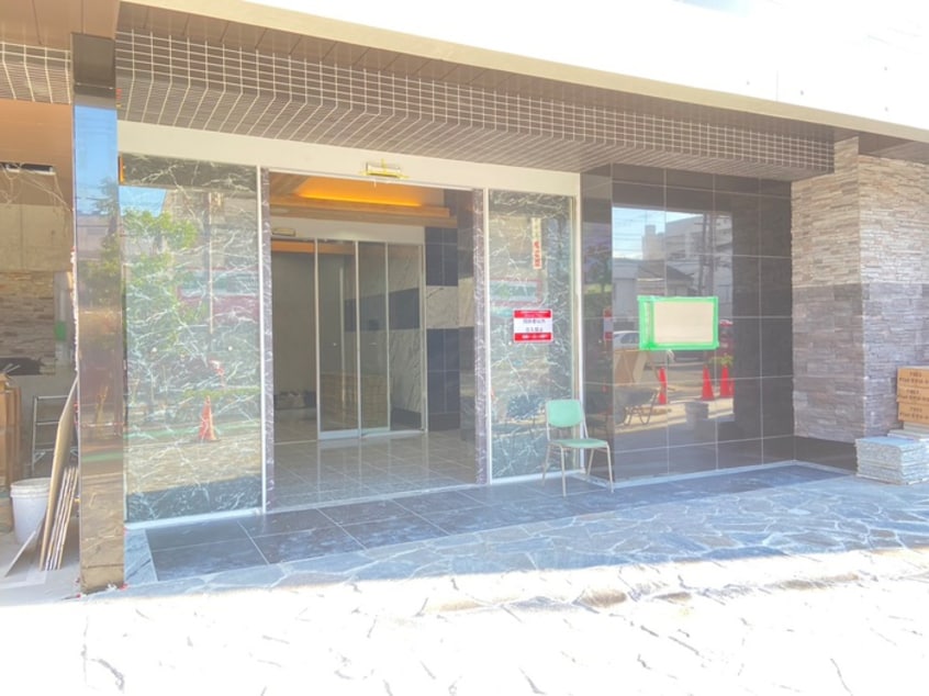 エントランス部分 パラゴン勝山通り