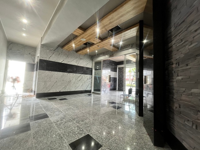 エントランス部分 パラゴン勝山通り