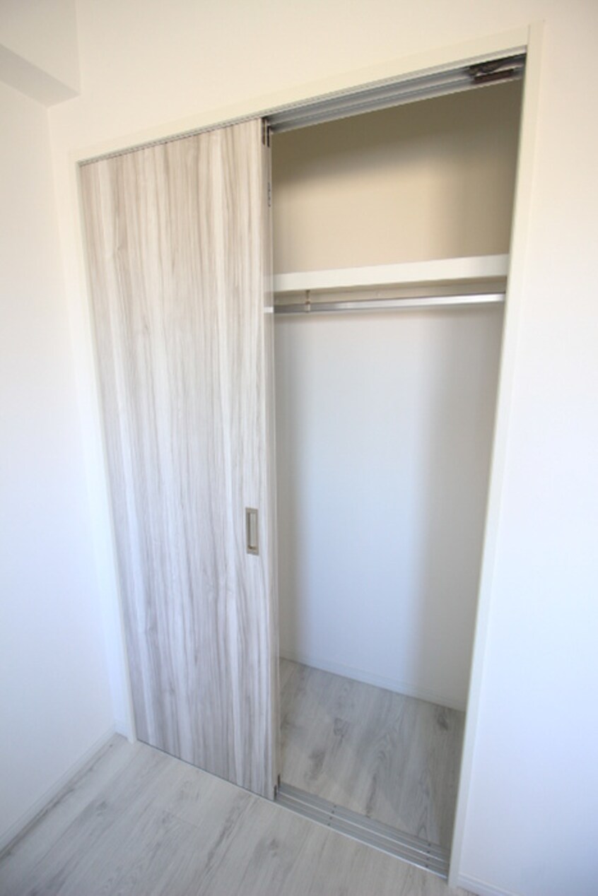 収納 パラゴン勝山通り