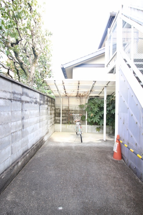 駐輪場 ラフォーレ北白川