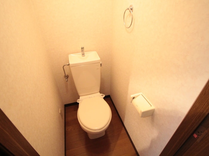 トイレ ヴィラ・ヒトミ