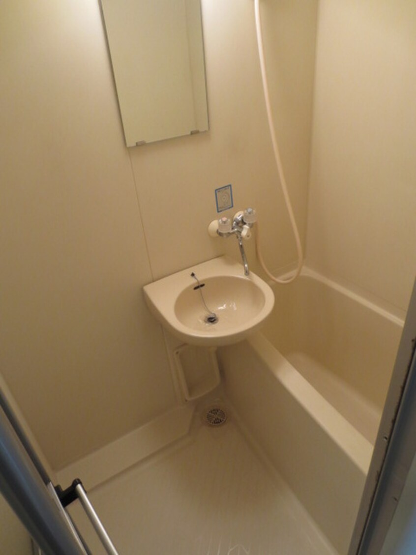 洗面 スプレ－ル北野