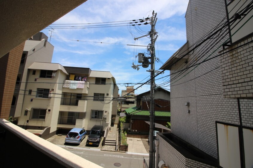 室内からの展望 アンフィニⅦ緑地公園