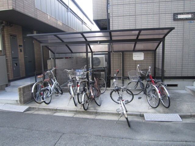 駐輪場 メゾンドゥナガセⅡ