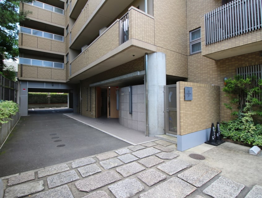 エントランス部分 ＨＩＧＯＹＡ