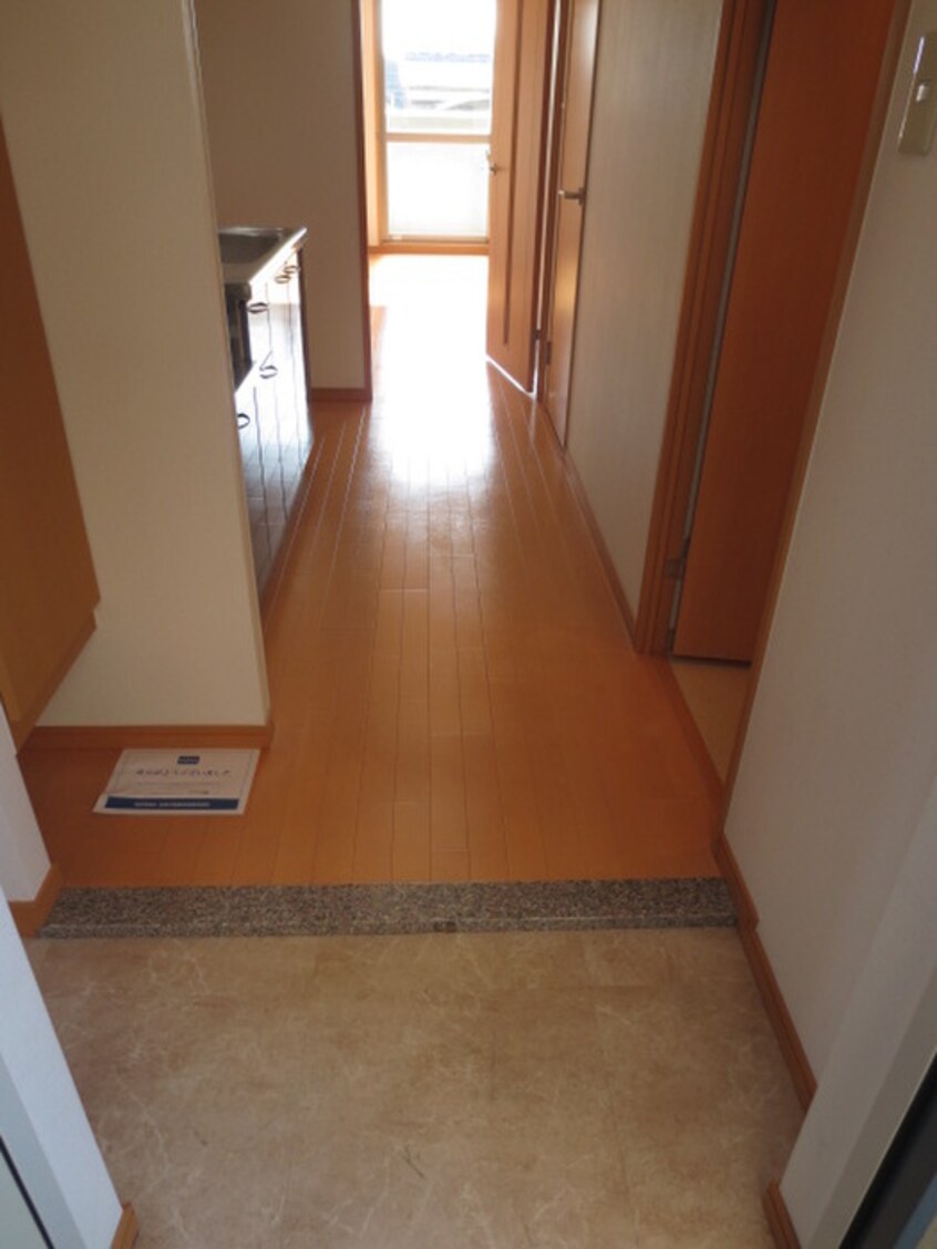 玄関 カ－サ リ－ヴァ ドゥ－エ