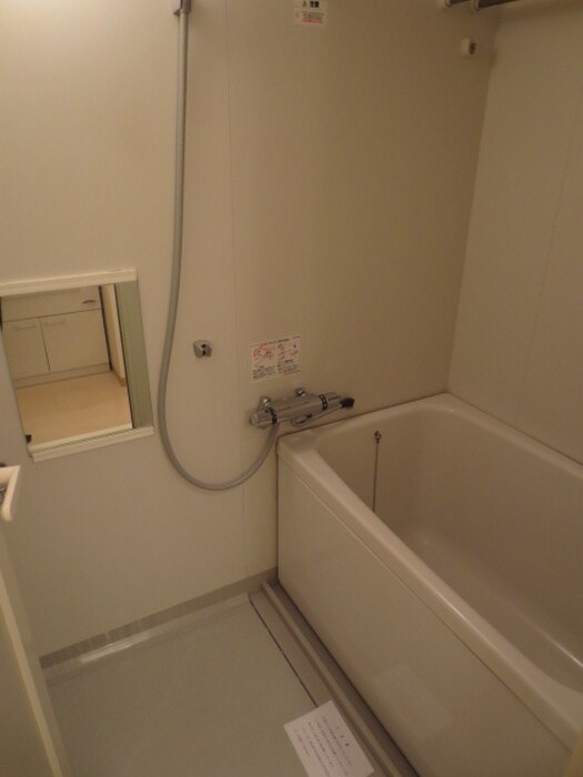 バス／シャワールーム等 カ－サ リ－ヴァ ドゥ－エ