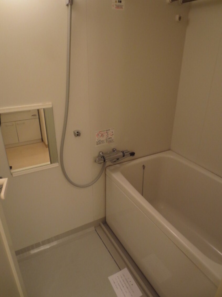 バス／シャワールーム等 カ－サ リ－ヴァ ドゥ－エ