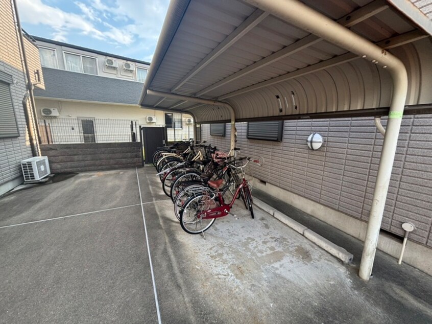 駐輪場 カーサ　ウーノ