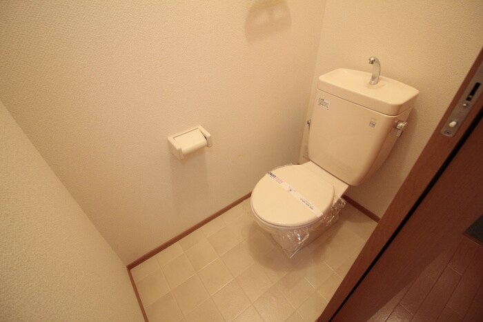 トイレ カーサ　ウーノ