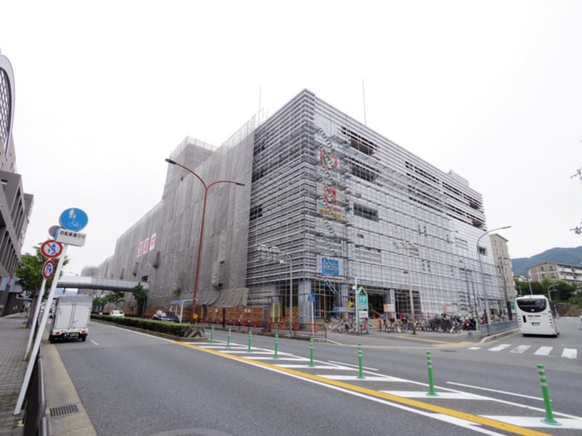 パセオダイゴロー(ショッピングセンター/アウトレットモール)まで400m メルヴェーユ