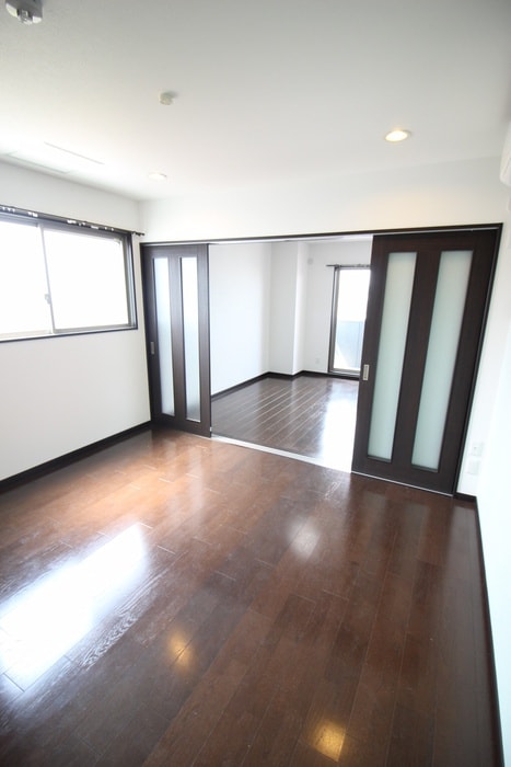 居室 グランパシフィック生野東