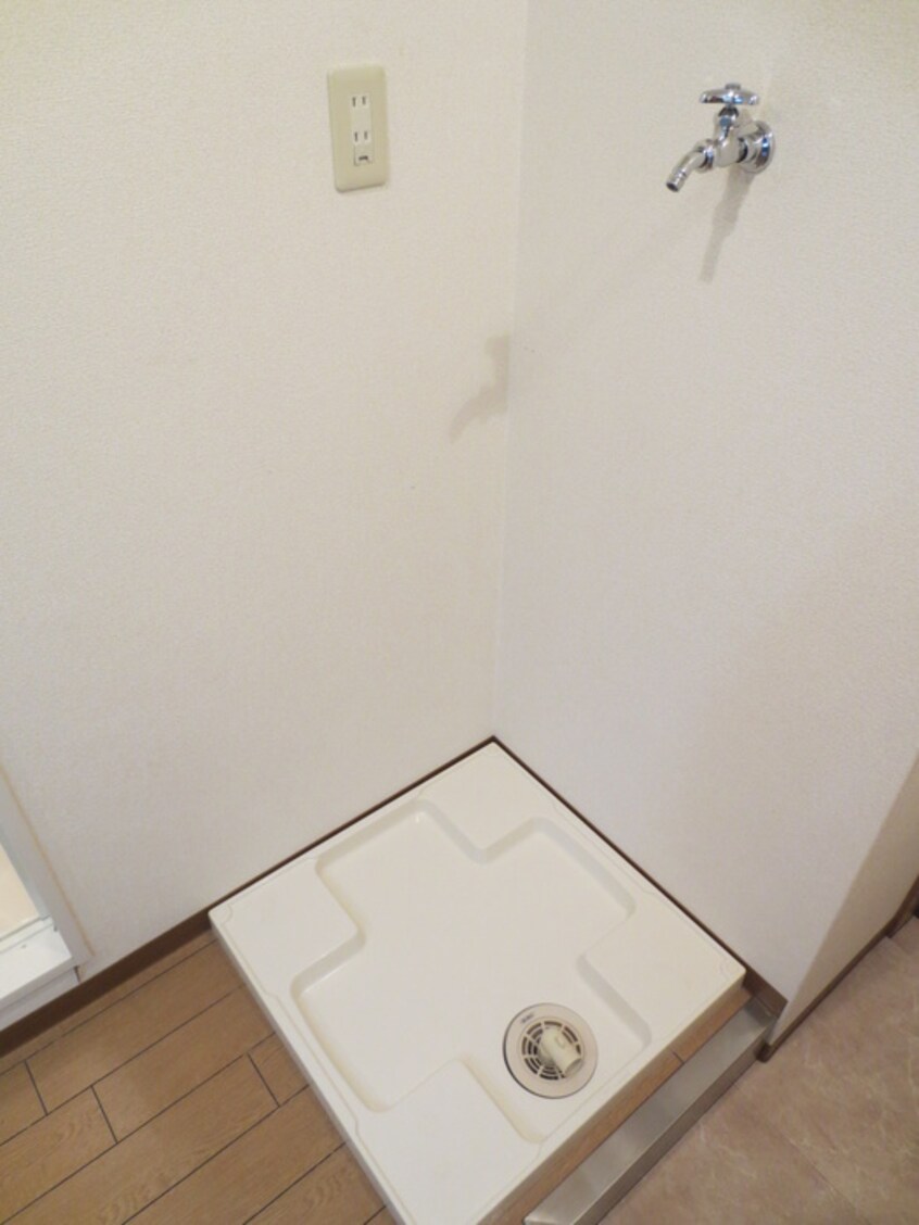 洗濯機置場 ハウスセゾン両替町