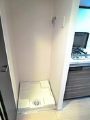 洗濯機置場 アドバンス西梅田グル－ブ(608)