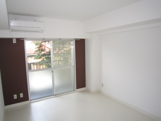 居室 コスミック