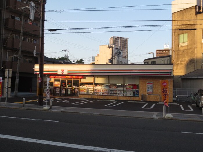 セブンイレブン(コンビニ)まで561m アルグラッド野田駅前