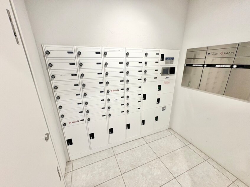 エントランス部分 DAIYA　STORK　阿波座